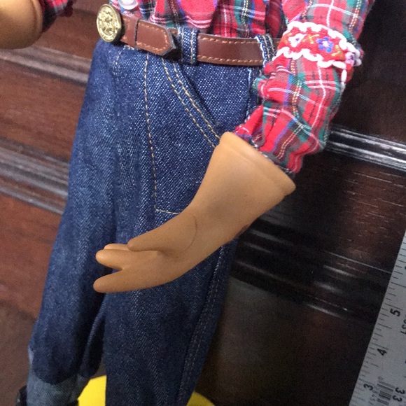 Howdy Doody Limited Edition 50th Anniversary Doll with Stand - Picture 7 of 9